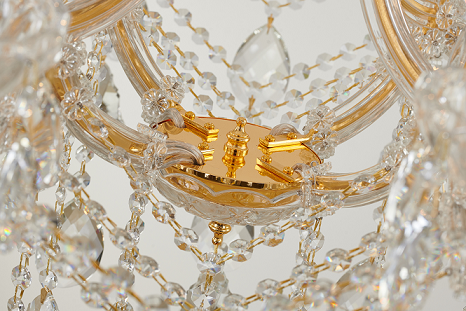 BET26 - Crown Chandelier