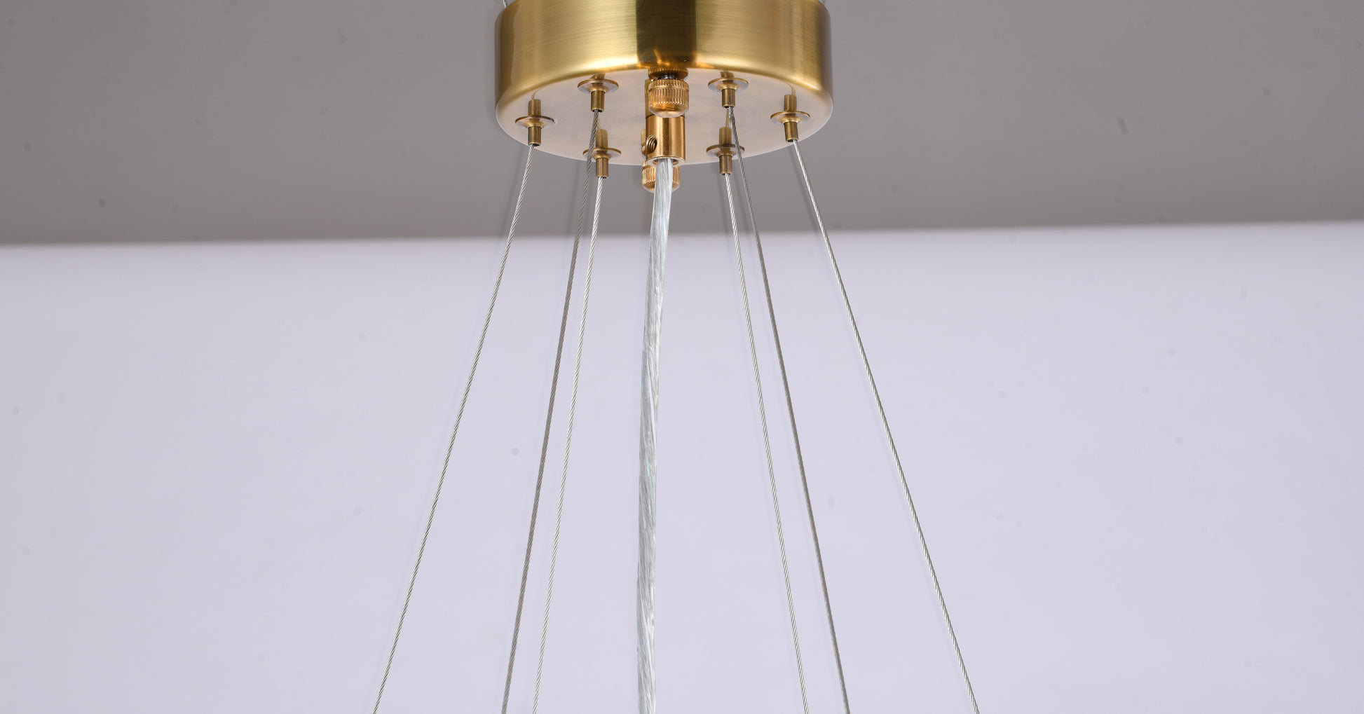 MU10C28G - Crown Chandelier